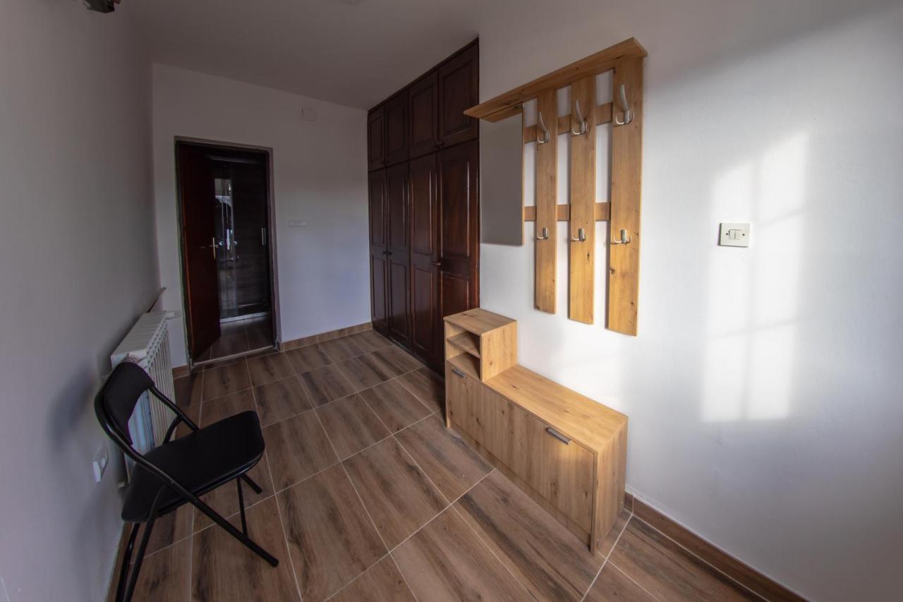 Apartman Kokin Brod Esterno foto